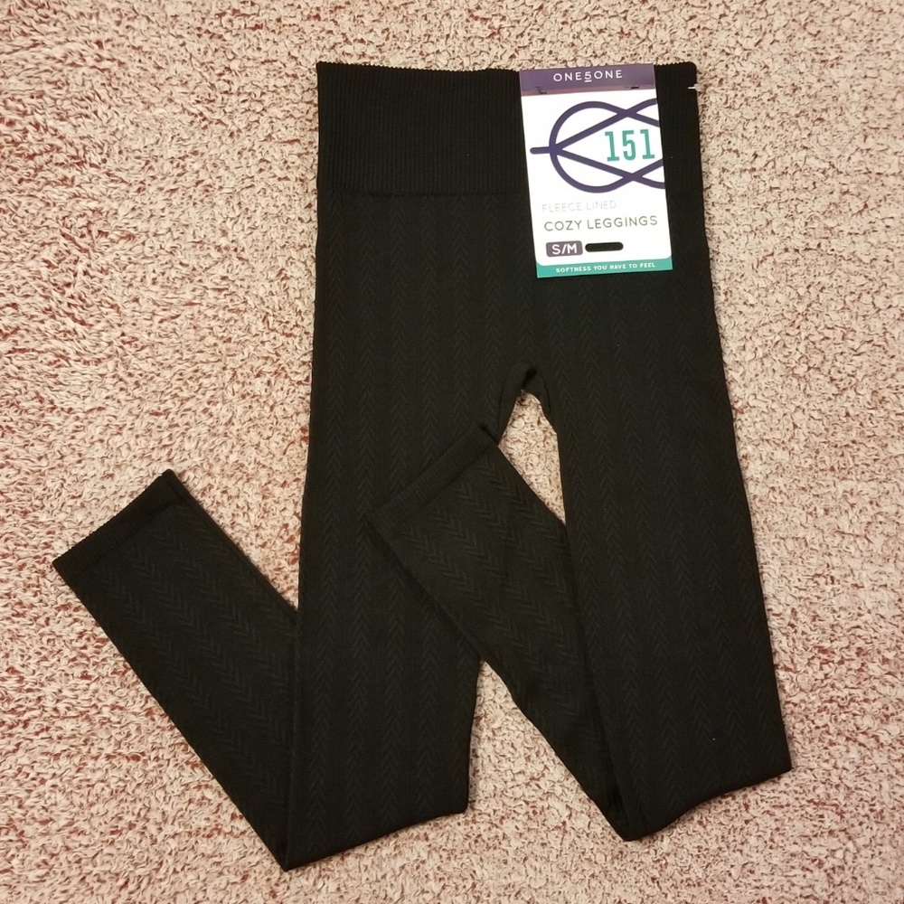 One5one Black Textured Leggings